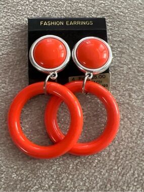 80s Bold Orange Hoop Drop Earrings
